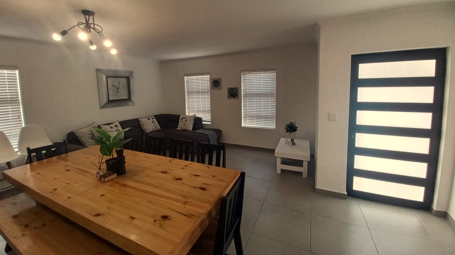 4 Bedroom Property for Sale in Sandy Point Western Cape